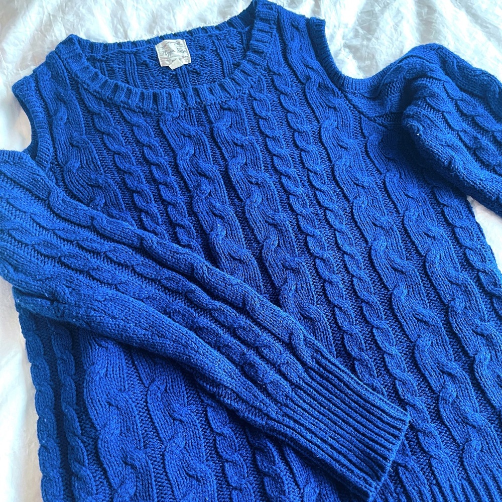 Knitted sweater